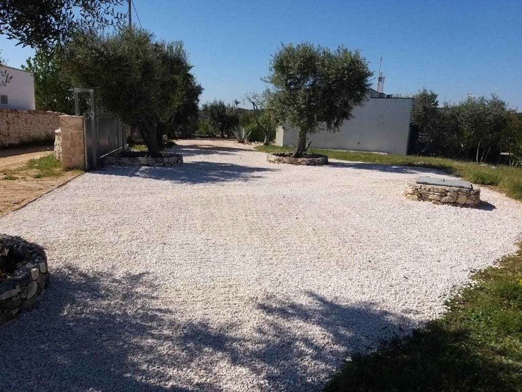 Casa Giuliveto - Charmantes Ferienhaus Mit Privatpool In Olivenhain Ostuni Buitenkant foto